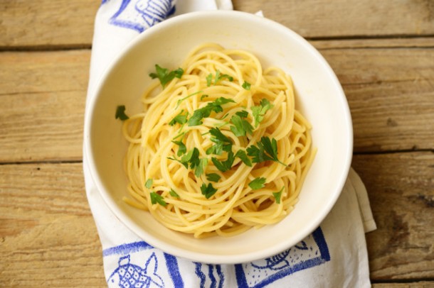 Alt="spaghetti with colatura pasta recipes'